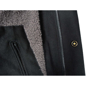 Showcase of interior and zipper of the winter canvas jacket